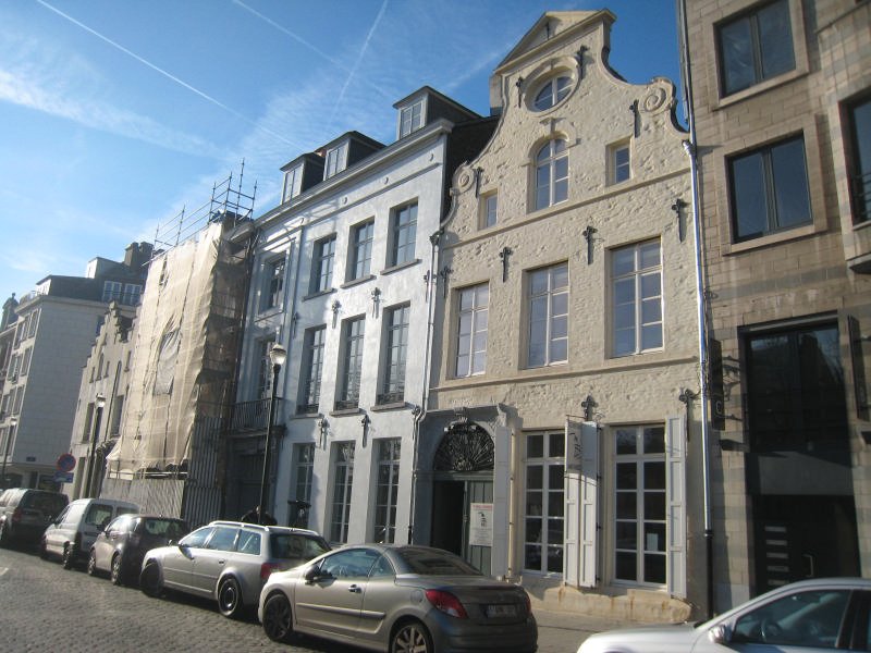 Main image thumbnail