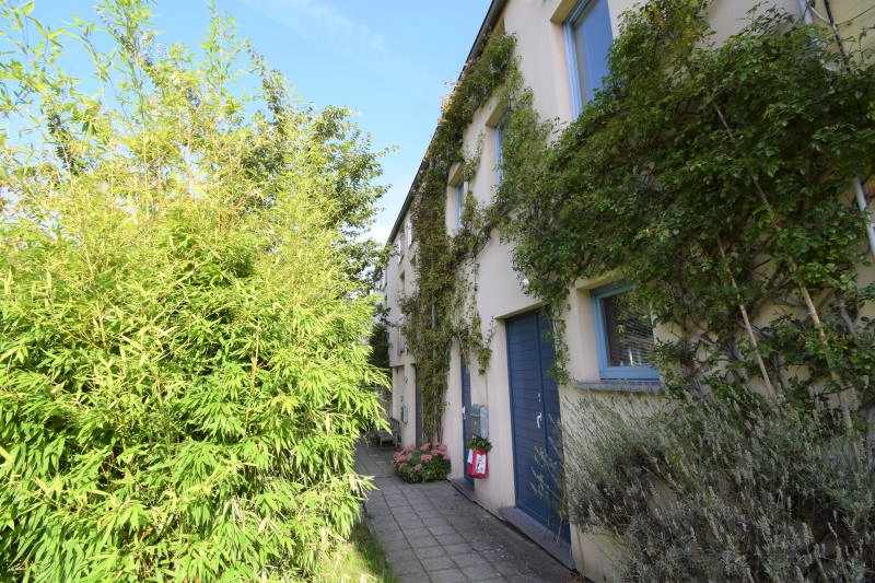 Main image thumbnail