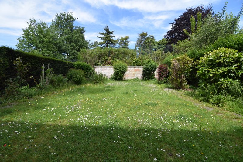 Main image thumbnail