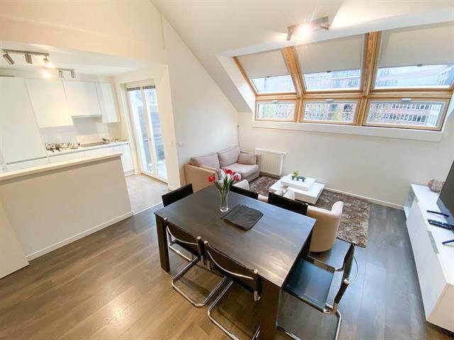 Main image thumbnail