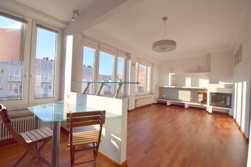 Main image thumbnail