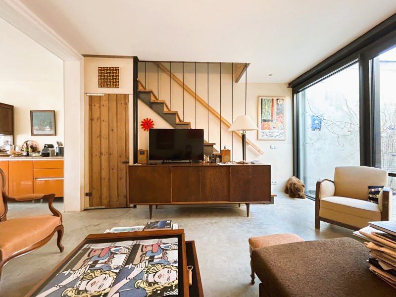 Main image thumbnail