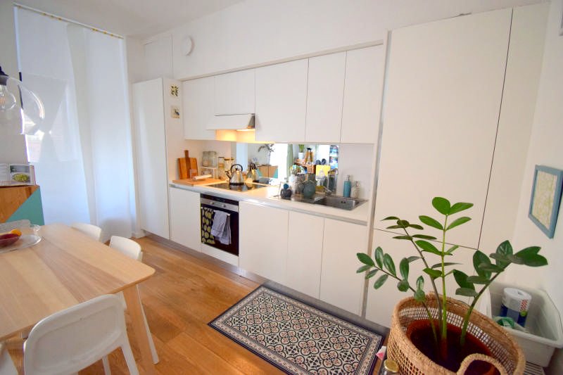 Main image thumbnail