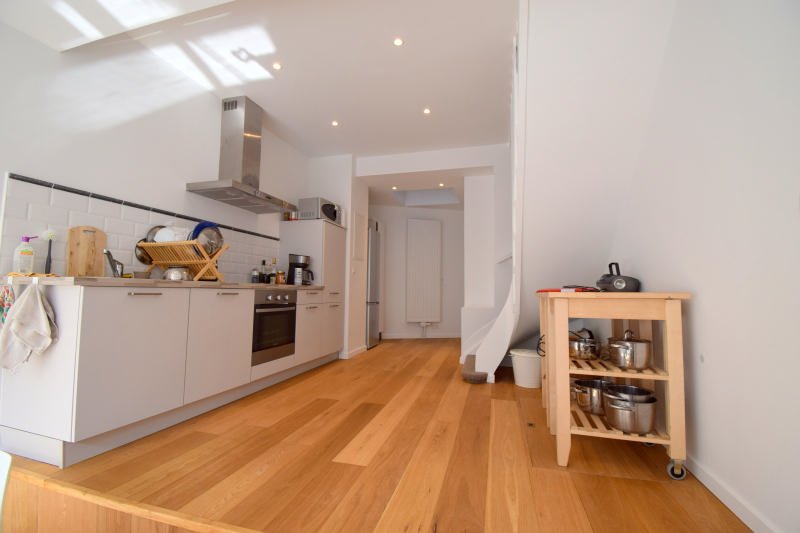 Main image thumbnail