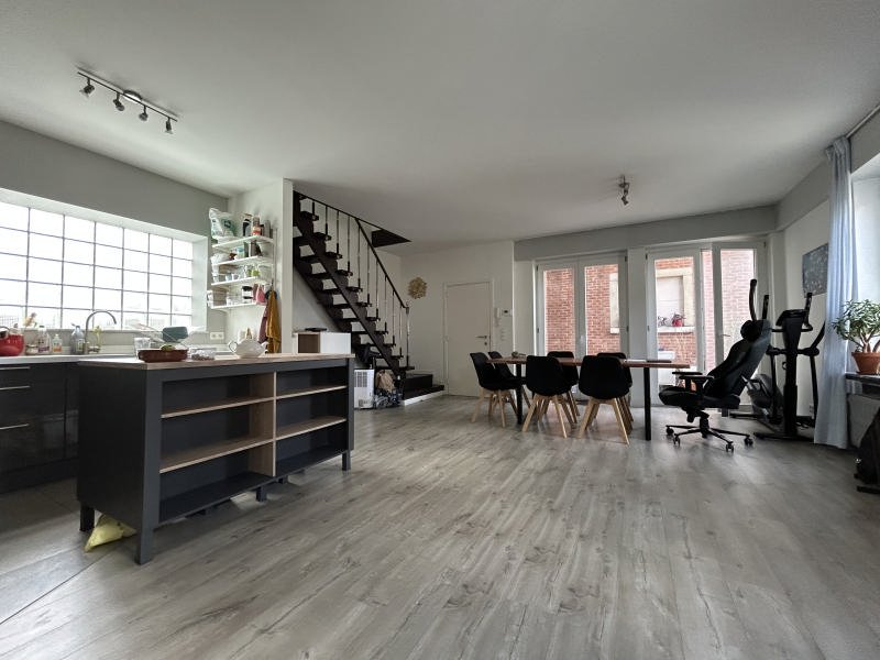 Main image thumbnail