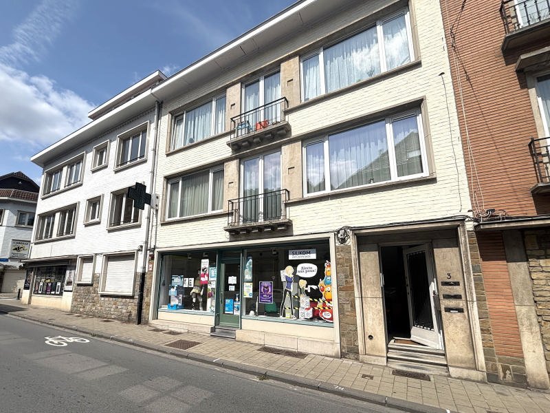 Main image thumbnail