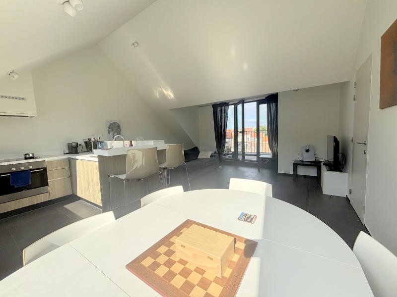 Main image thumbnail