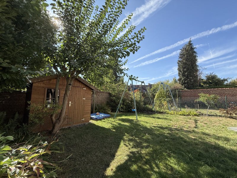 Main image thumbnail